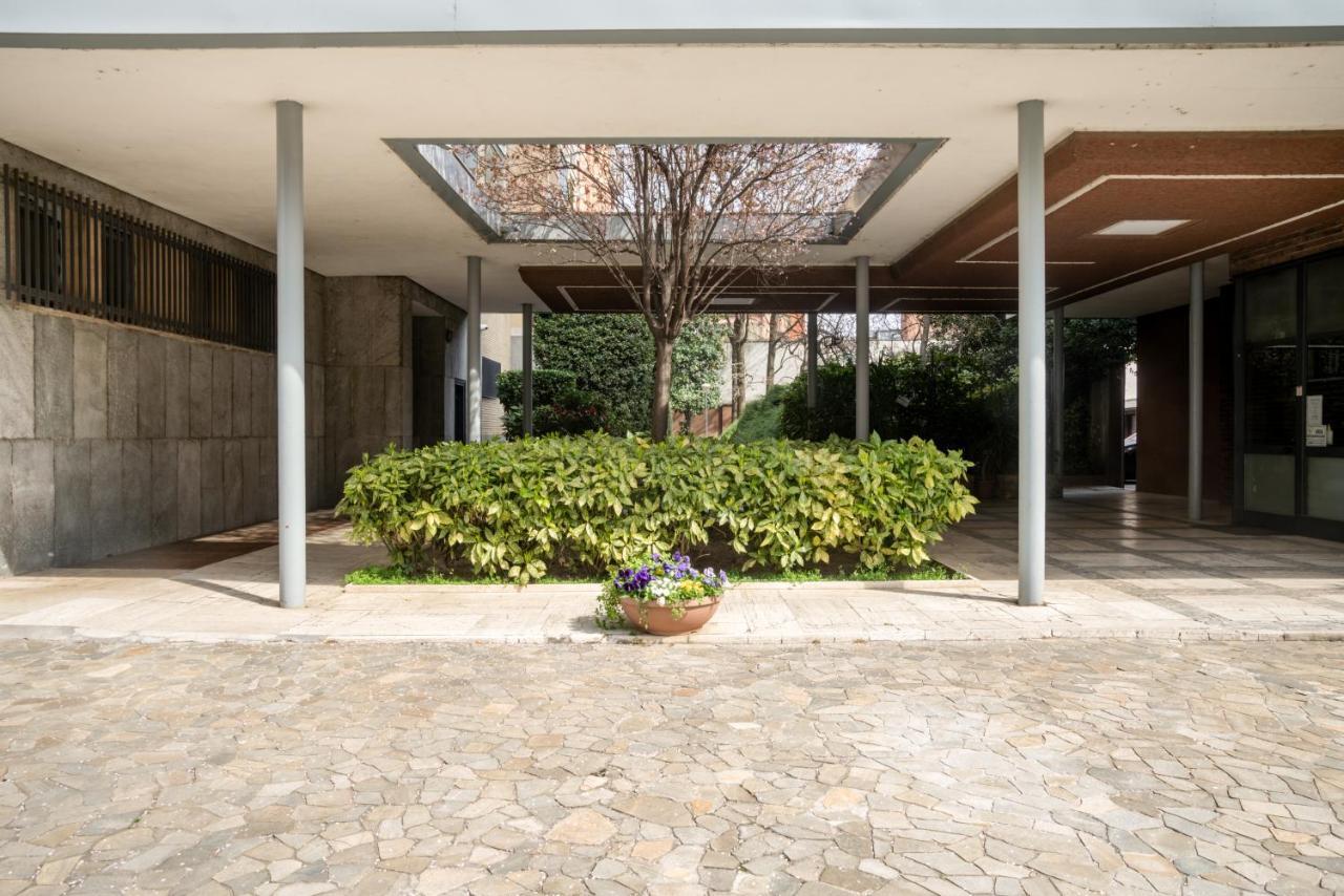 Elegante Bilocale In Zona Tortona Leilighet Milano Eksteriør bilde